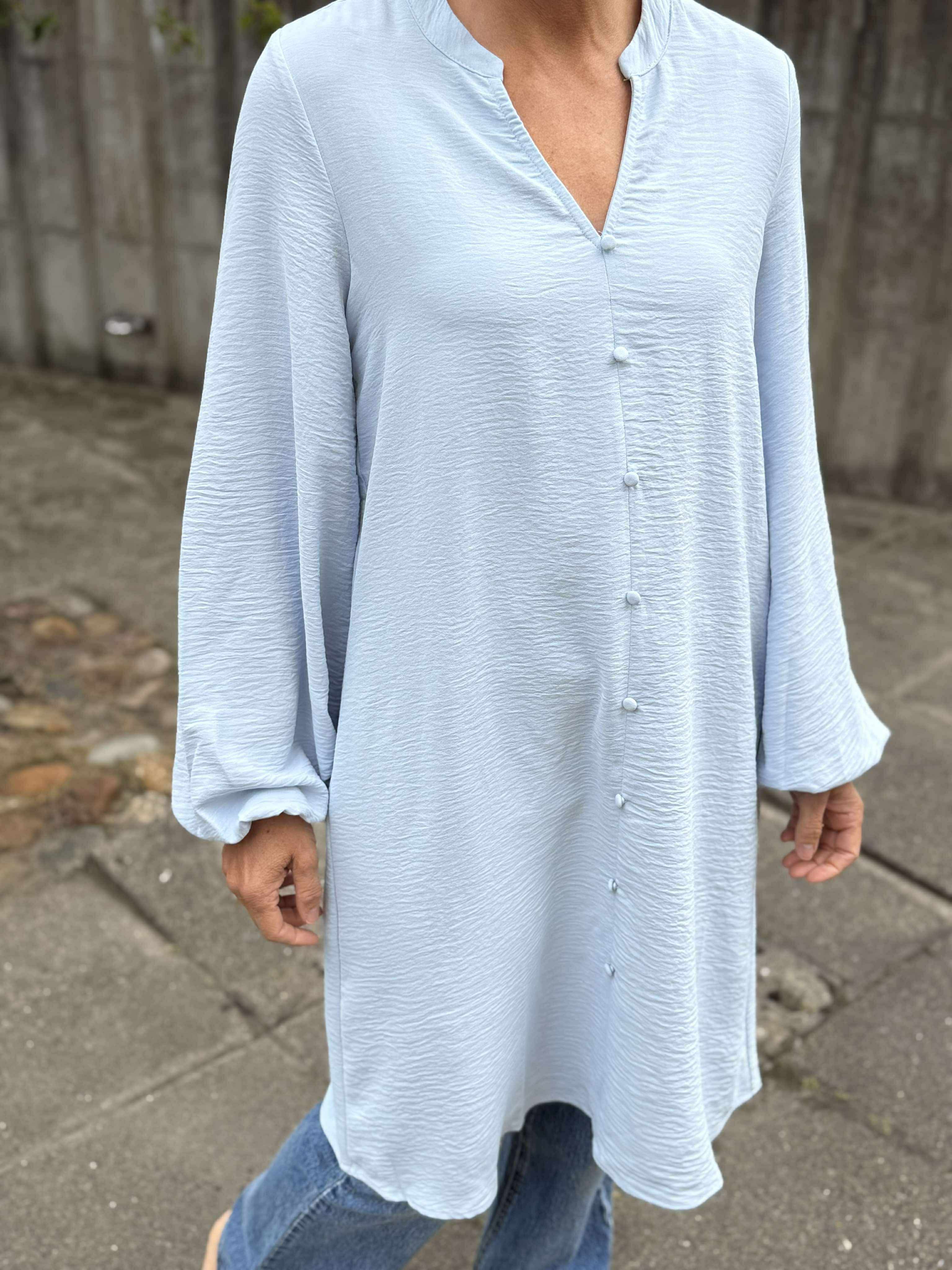 VMALVA Midi Dress - Skyway